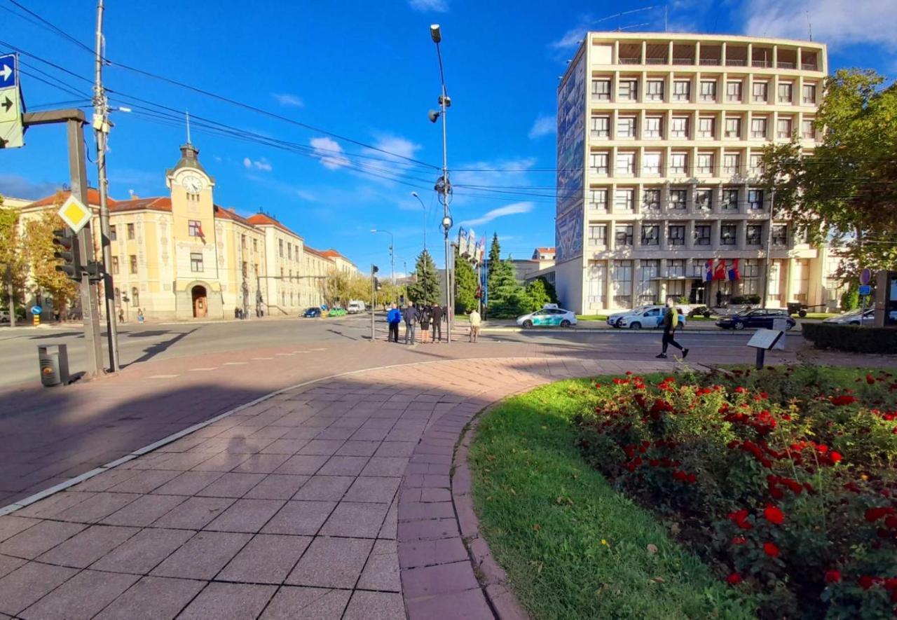Limone Apartmani Ni المظهر الخارجي الصورة