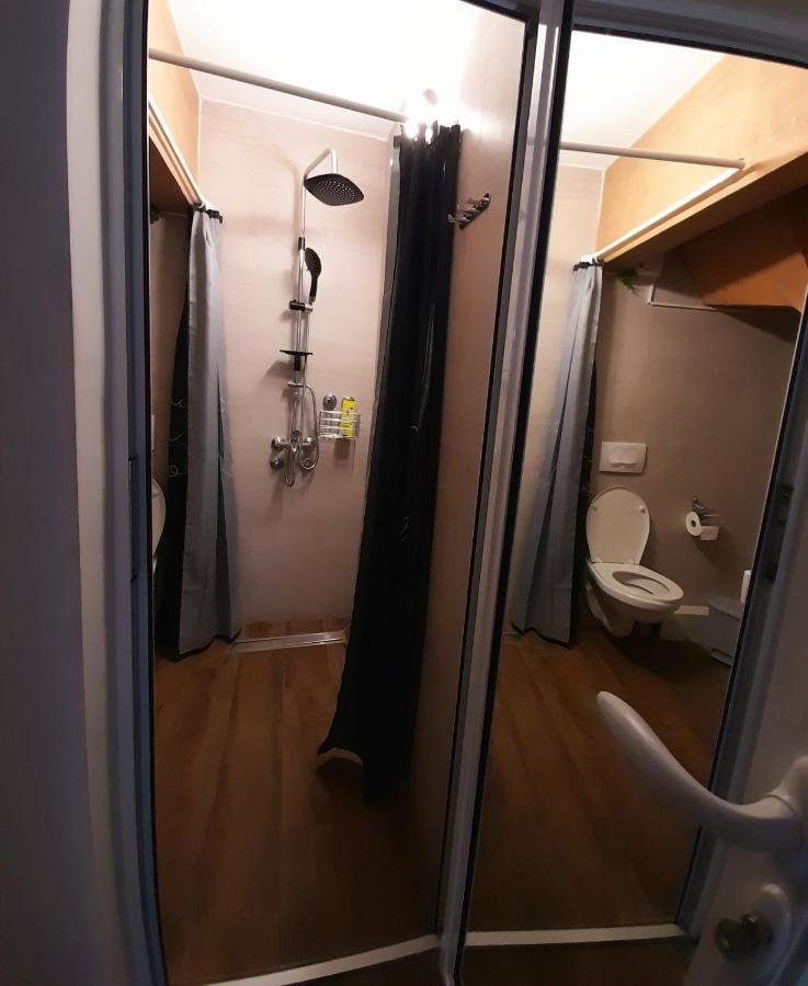 Limone Apartmani Ni المظهر الخارجي الصورة